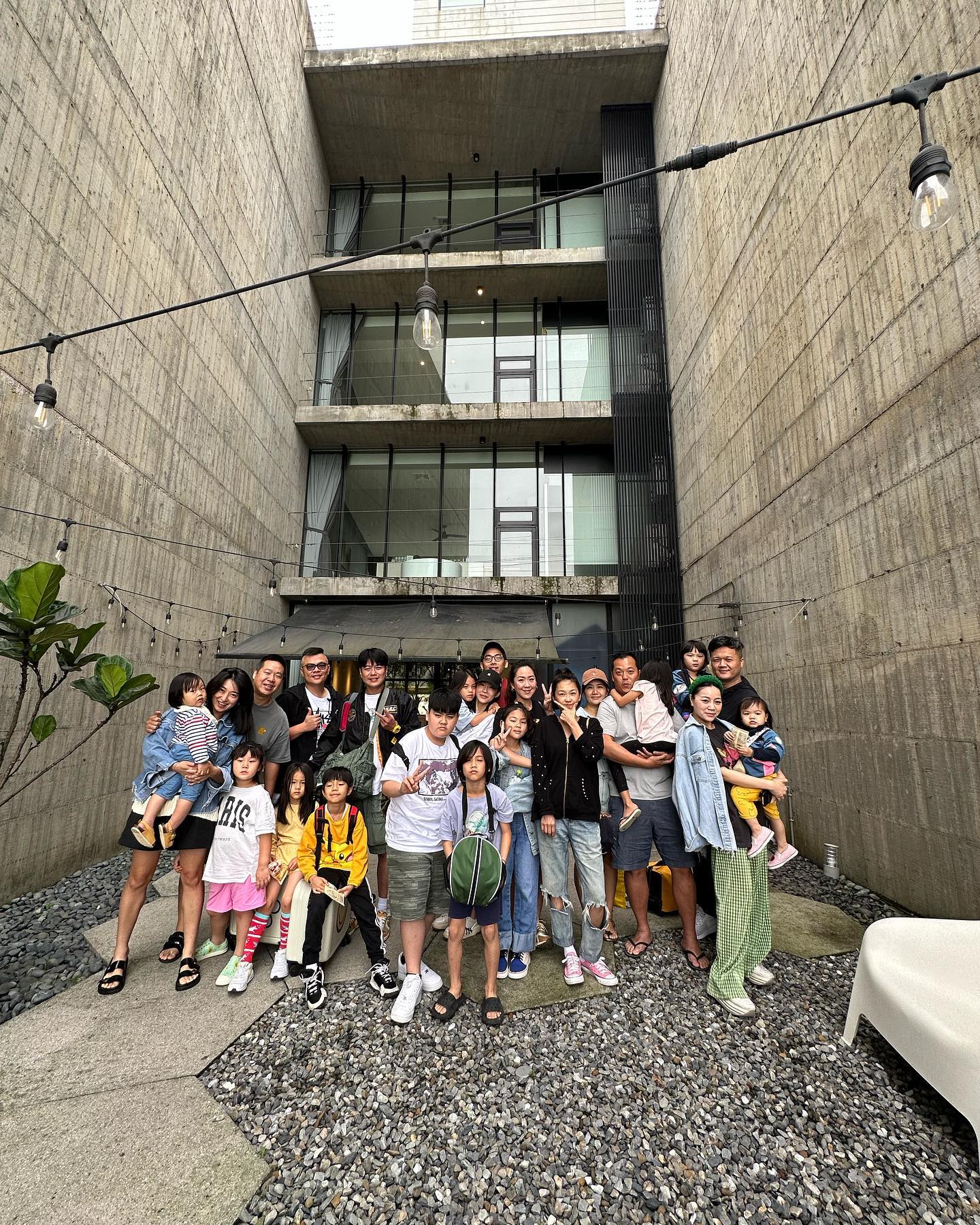 呼麻消失10年！43歲男星再出發「轉行開民宿」靠實在做好口碑　「巧遇恩人」淚謝當年伸援手