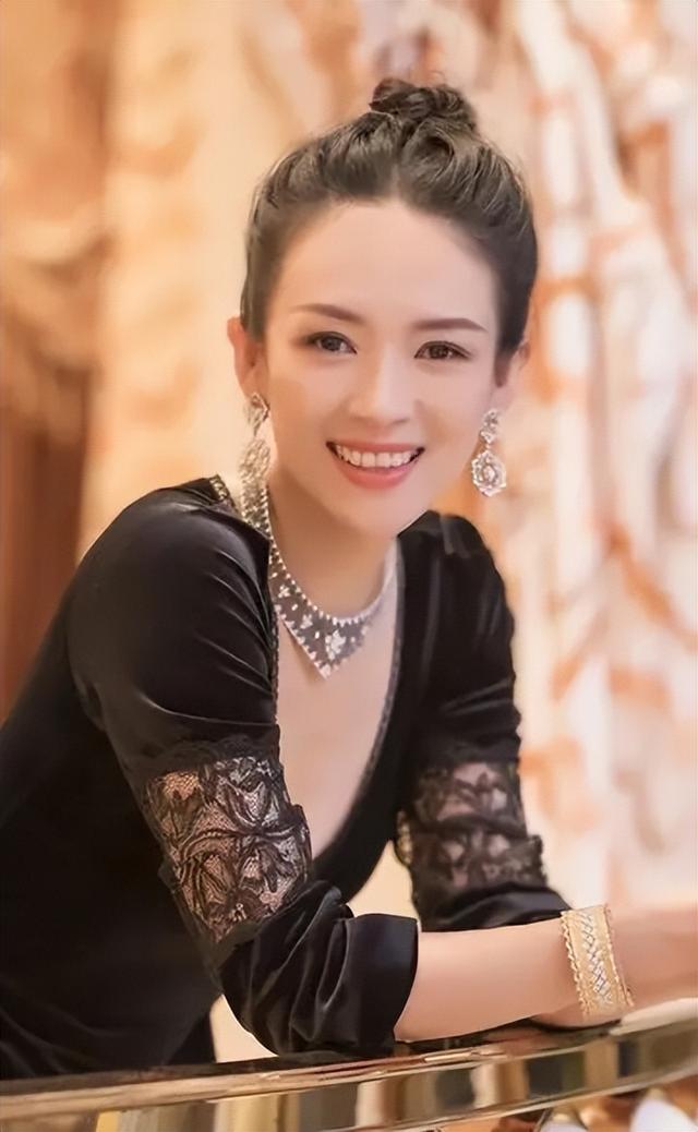 被封最醜女演員！她「打磨演技成實力派」戲約不斷　嫁入豪門「50歲身價上億」活成人生贏家
