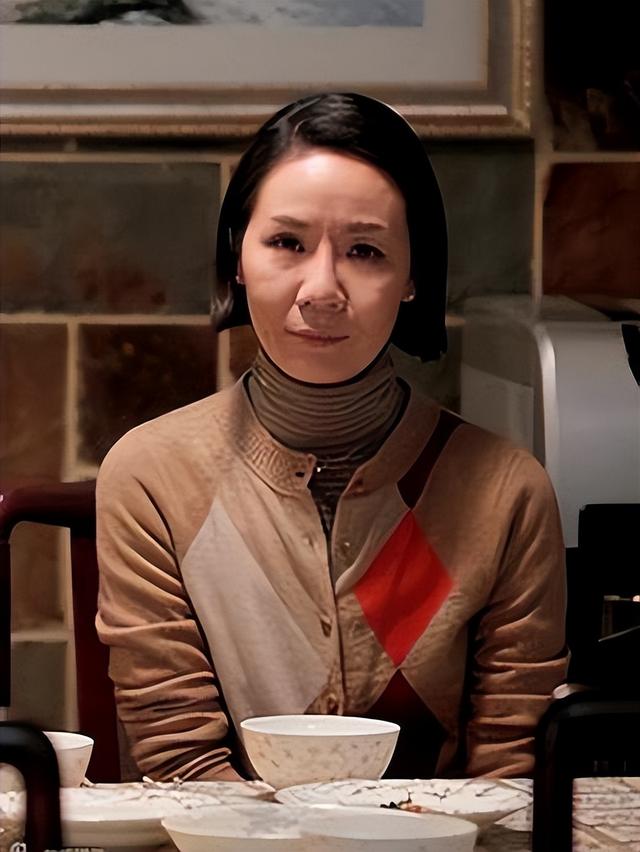 被封最醜女演員！她「打磨演技成實力派」戲約不斷　嫁入豪門「50歲身價上億」活成人生贏家
