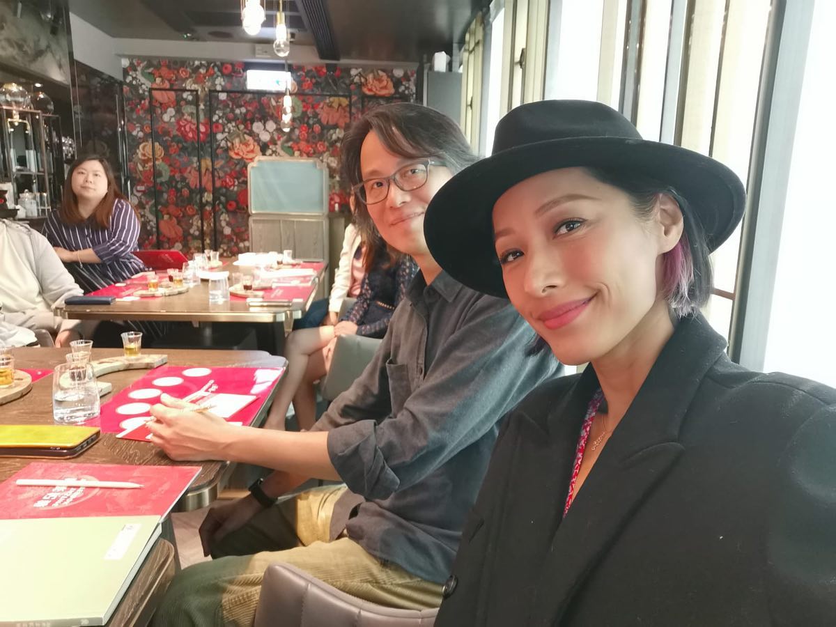昔日男神收割機！長腿女星「瘦到剩皮包骨」網友好心疼　產女不到1年「拋下孩子赴倫敦」謝尪力挺