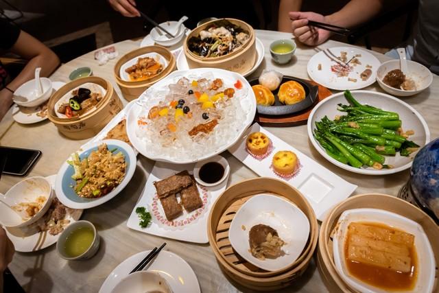 每月貼補兒媳婦2萬5！去飯店無意中「遇到親家」　我當天離開了兒子家：真不值得