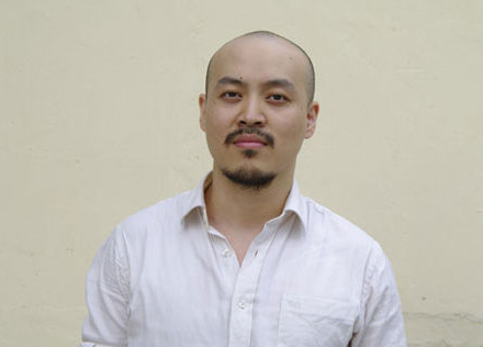 一路走好！41歲男演員遺體告別儀式　「父母坐輪椅痛哭」眾星送花圈道別：願天堂沒有病痛
