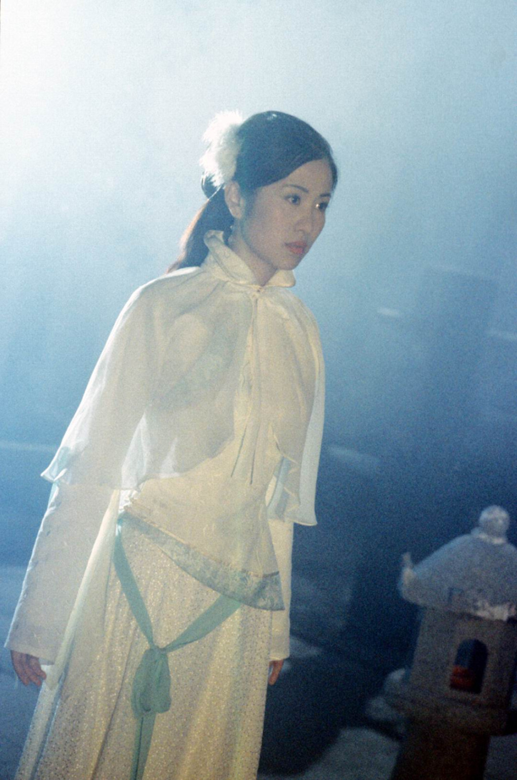 昔被封古典美人！43歲女星「不修邊幅開直播」女神變大嬸　「新劇一開播」網全嚇歪：判若兩人