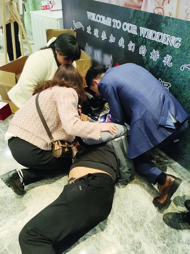 婚結到一半烙跑