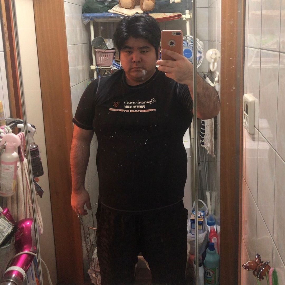 胖子都是潛力股！胖肚宅男「瘋狂鏟肉70KG」像換顆頭　瘦掉一半自己「變身日版彭于晏」帥到爆紅