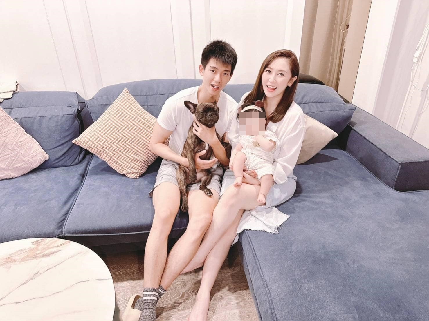 34歲女星產後復出！陳美鳳「見面秒贈大禮」暗藏深意　她感動到哭「視作傳家之寶」：要傳給女兒