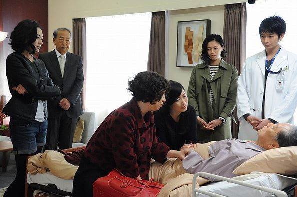 奶奶走後！大伯和父親「爭幾棵樹」撕破臉20年　直到「父親接到一通電話」當場老淚縱橫