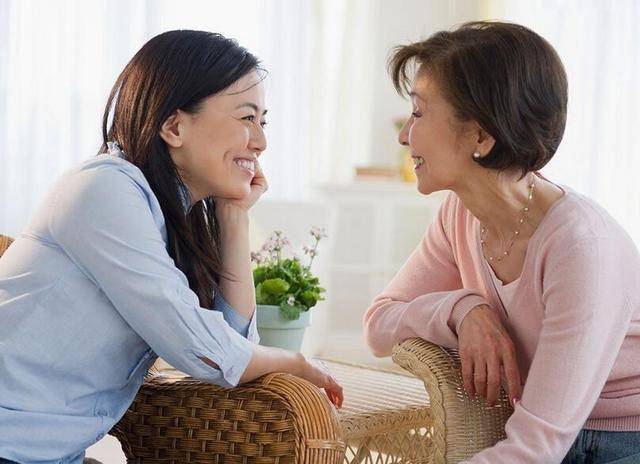 媳婦憑什麼要孝順婆婆？　一位媳婦的「超現實回答」被讚翻：老公也該看看！