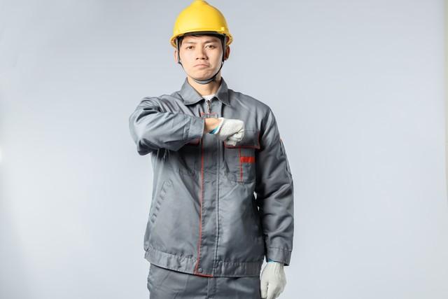 婆婆偏愛小叔！生病後「住我家10年」沒掏一分錢　85歲仙逝後「我收到銀行簡訊」才明白她用心