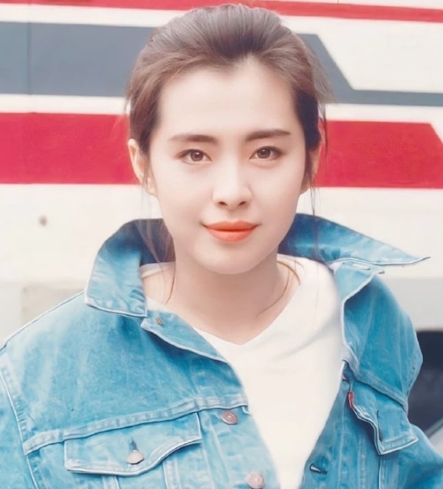 息影19年！一代女神潛心修佛多年「突復出拍片」挨酸整過頭　「56歲真面目曝光」網驚：狀態極佳