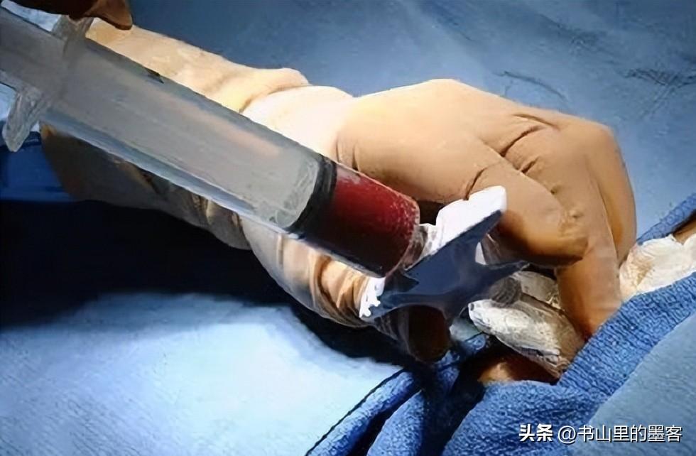 不顧父母反對！女大學生執意「無償捐骨髓救人」差點喪命　患者康復後卻大罵：她真不是人