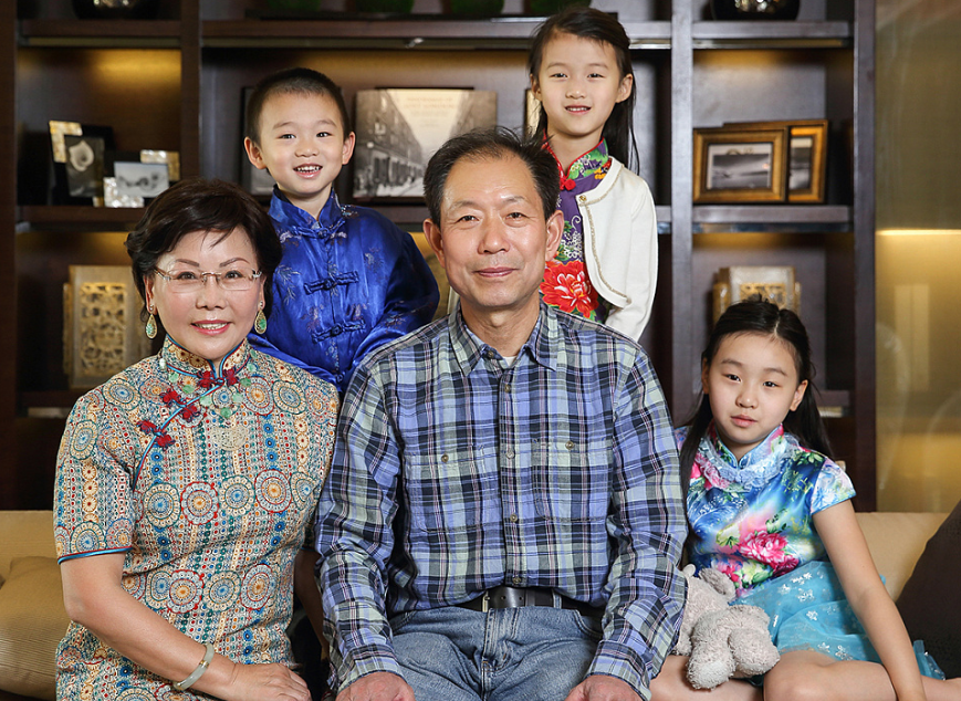 子憑母貴！「後代最強」的4個生肖女　她們的「兒子有出息、女兒有福氣」晚年享盡清福