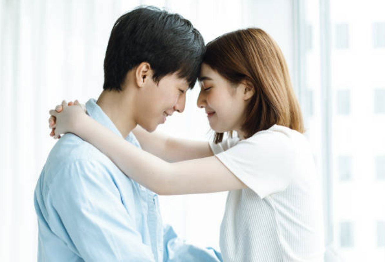 婆婆嫌媳婦矮「不想讓她嫁進門」！公公當場「一句神發言」秒讓婆婆羞紅臉同意了～