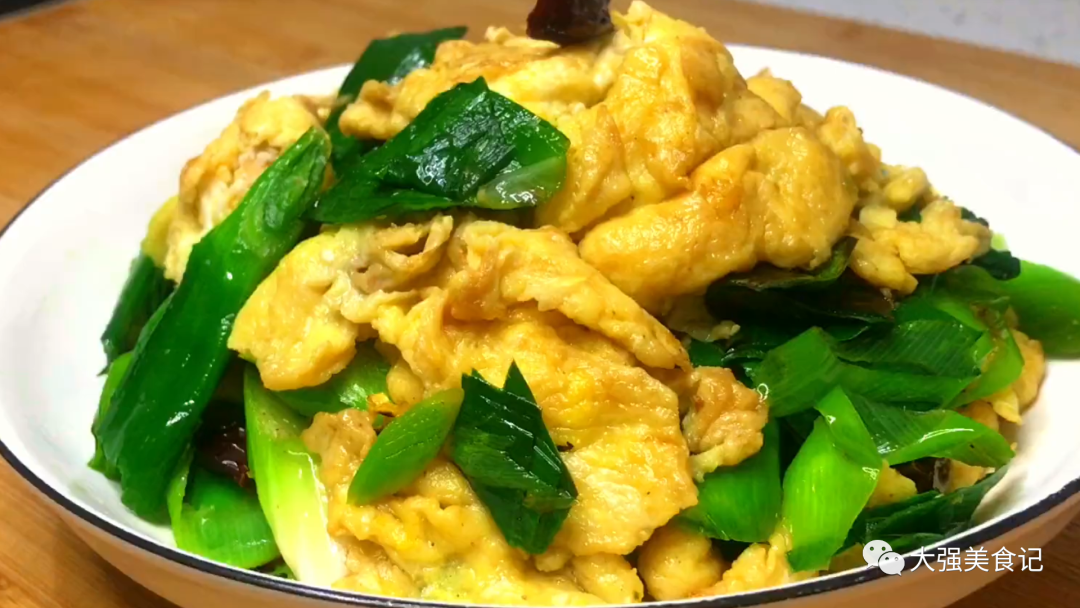 冰箱久放的「4物」或是癌症誘因　趕快告訴家人「不要再囤貨了」