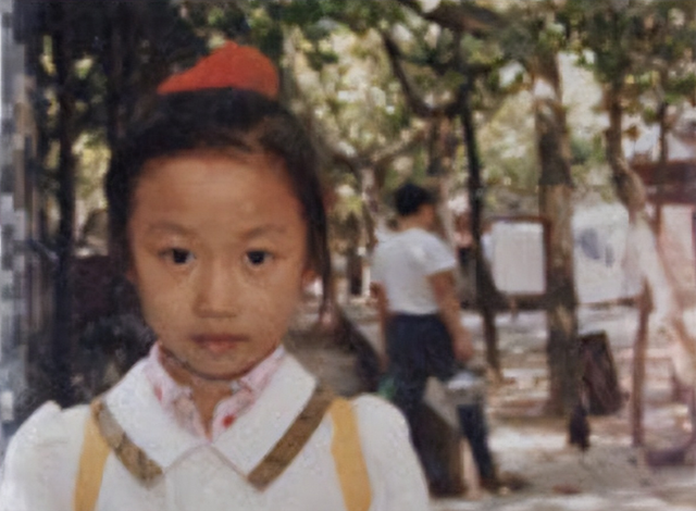 25歲成知名主持人!她「剛和丈夫結完婚」卻出車禍 最後發文「成了人生預言」父母悲慟一夜白頭