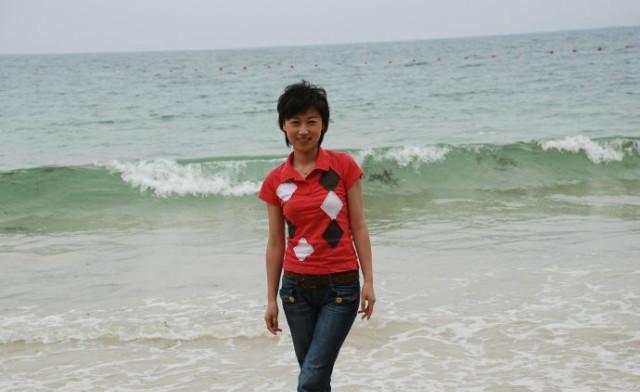 25歲成知名主持人!她「剛和丈夫結完婚」卻出車禍 最後發文「成了人生預言」父母悲慟一夜白頭