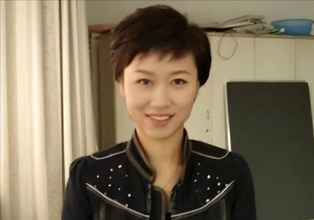 25歲成知名主持人!她「剛和丈夫結完婚」卻出車禍 最後發文「成了人生預言」父母悲慟一夜白頭