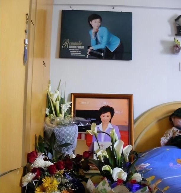 25歲成知名主持人!她「剛和丈夫結完婚」卻出車禍 最後發文「成了人生預言」父母悲慟一夜白頭