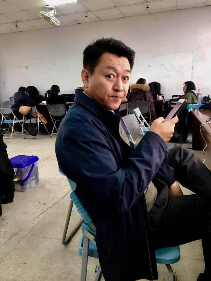 兄弟從不同框！庹宗華遭爆「早與庹宗康斷聯」友擔憂：幹嘛都不聯絡　他驚揭內幕「弟酒後吐真言暴哭」