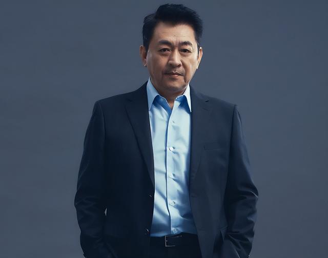 兄弟從不同框！庹宗華遭爆「早與庹宗康斷聯」友擔憂：幹嘛都不聯絡　他驚揭內幕「弟酒後吐真言暴哭」