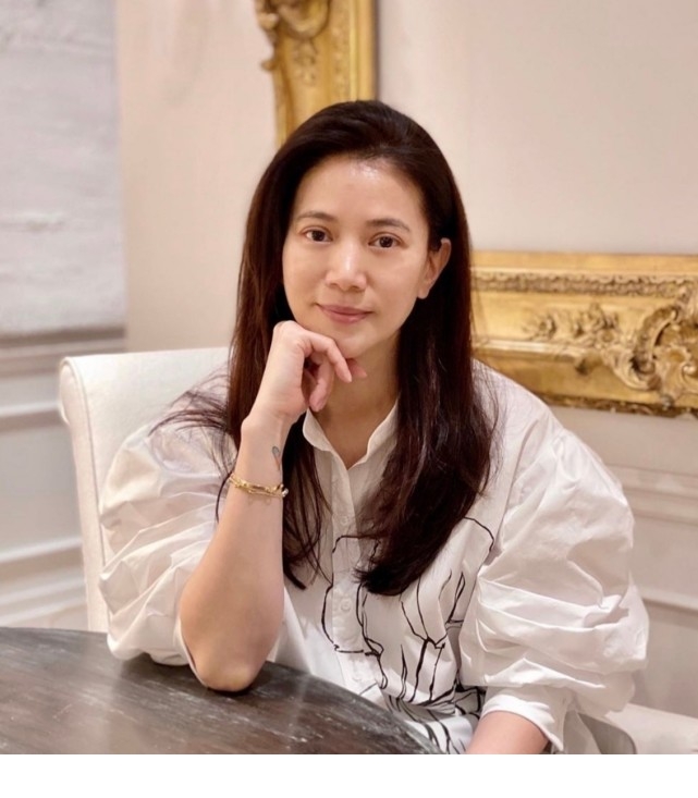高齡拚二胎！51歲女星哽咽「多次人工受孕」宣告失敗　兒子見她打針「聽醫生1句話暴哭」反應超暖心