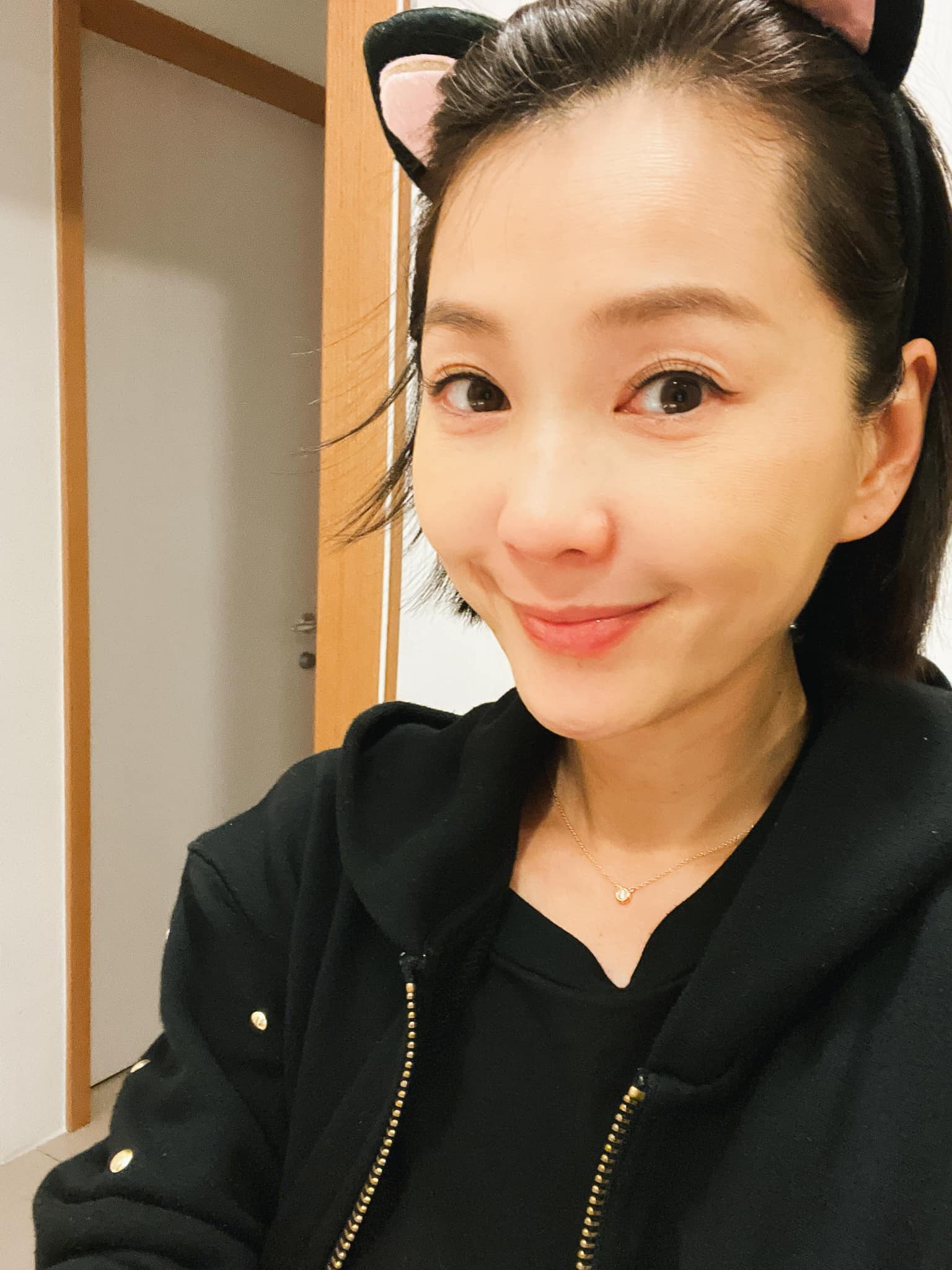 錄取率僅一成！47歲六月頂高中學歷「興奮宣布考上名校碩士」　「親揭下一步計畫」嗨喊：這輩子足矣