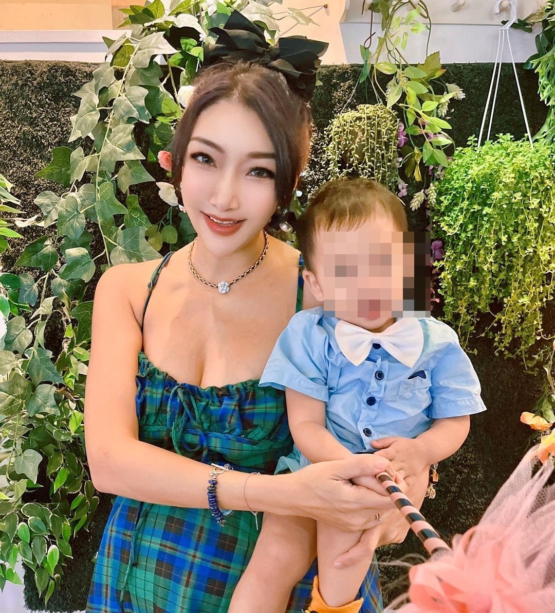 雙胞胎流掉一個！39歲女星拚兩次試管「宣布誕下女兒」　「長相神複製老公」她驚呼：怎麼又來了