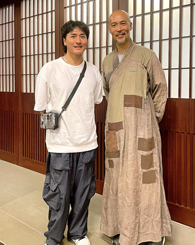 看破紅塵！周海媚舊愛驚傳「出家當法師13年」煞氣全消失　「現身寺廟」氣質大變網全認不出