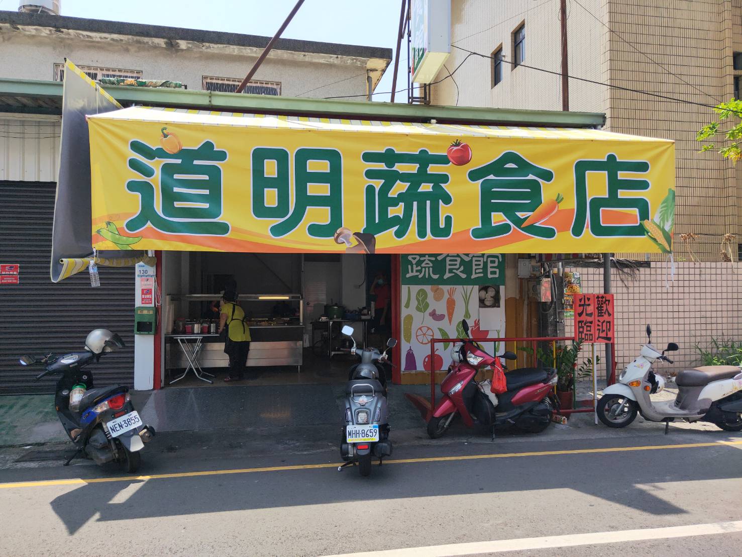 1年喪子又喪夫！屏東嬤開素食店「1百塊自助餐吃到飽」超佛　不擔心賠錢「曝背後初衷」：都是為了祂們