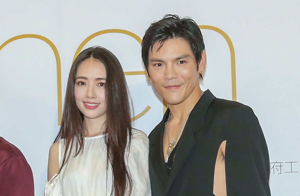 結婚5年屢爆婚變！氣質女星嫁豪門「逛街被巧遇」遭酸：仙氣全沒了　夫妻不畏流言「私下互動全曝光」