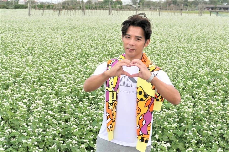 付出一片真心！本土劇男星為公益「假裝是助理」一口氣推掉10工作　「卻遭對方利用」寧願吞下：不想硬碰硬