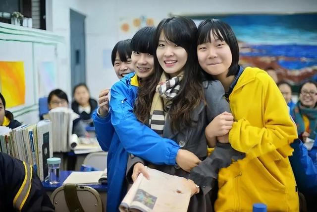 十年後的重逢：一段匿名助學的溫暖故事