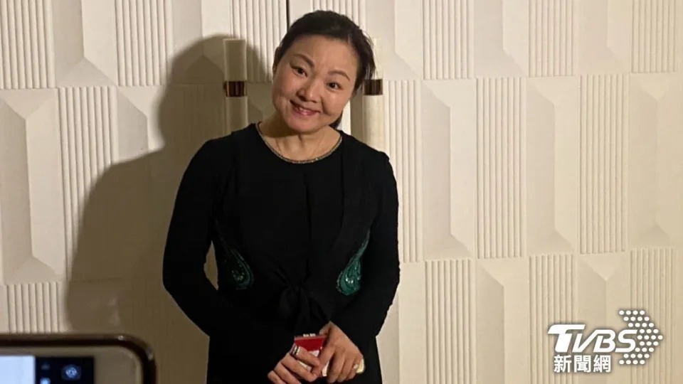 被張菲捧紅！她「消失台灣演藝圈5年」認了身邊有伴　「曝女兒已成家」低調返台敘舊