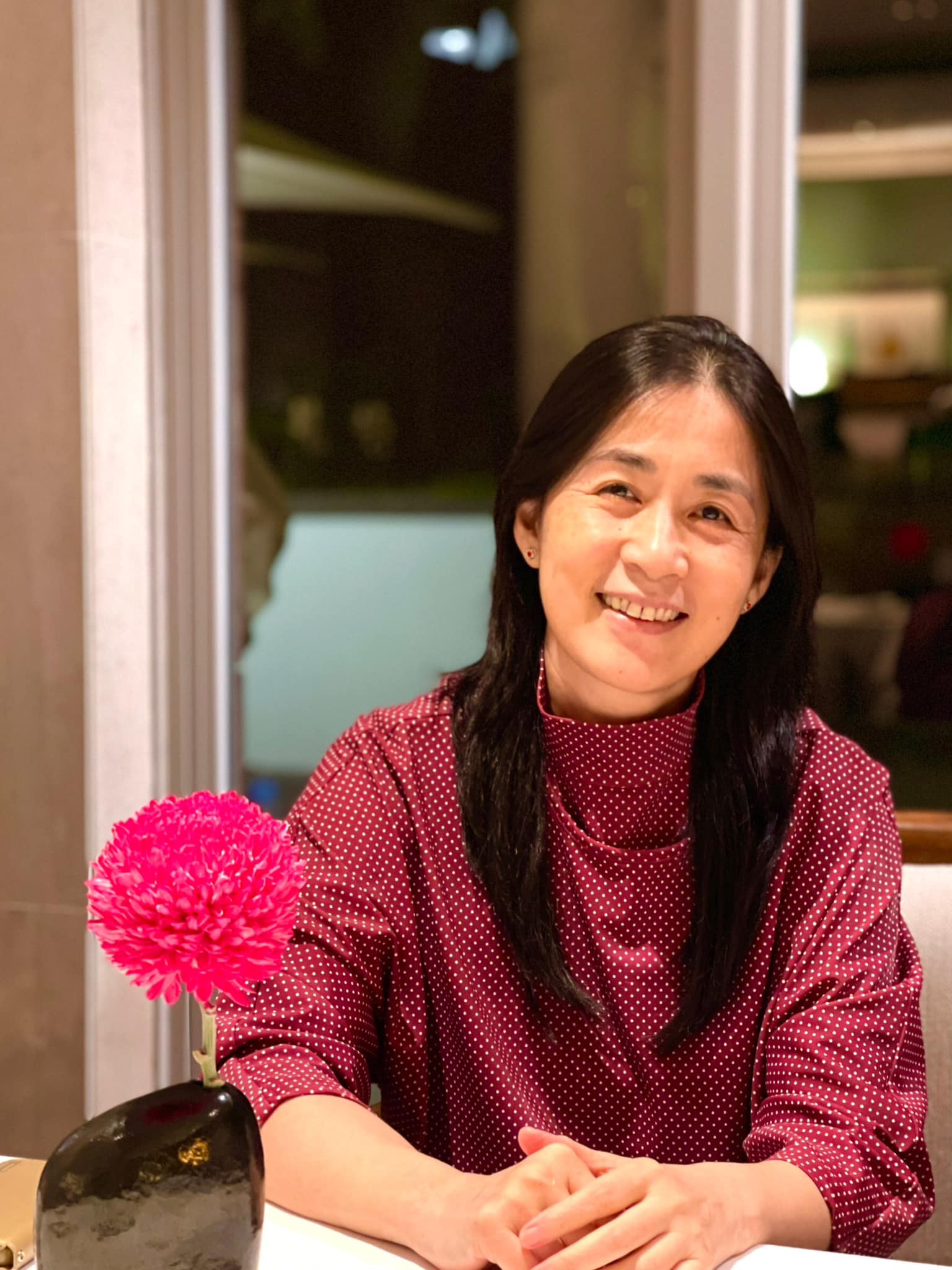 時隔22年回來了！「廣播夢中情人再露面」氣質美貌都沒變　近30年膝下無子「突興奮宣布新身分」