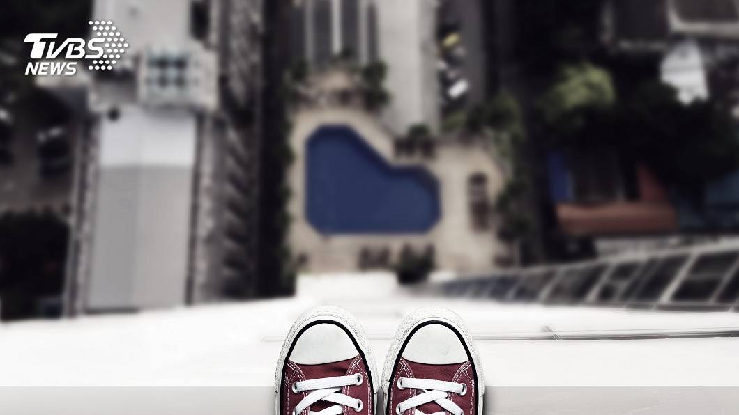 25歲女跳9樓亡!警查出「生前詭異買1300萬房」 貸款銀行出面「她自己有問題」案情不單純