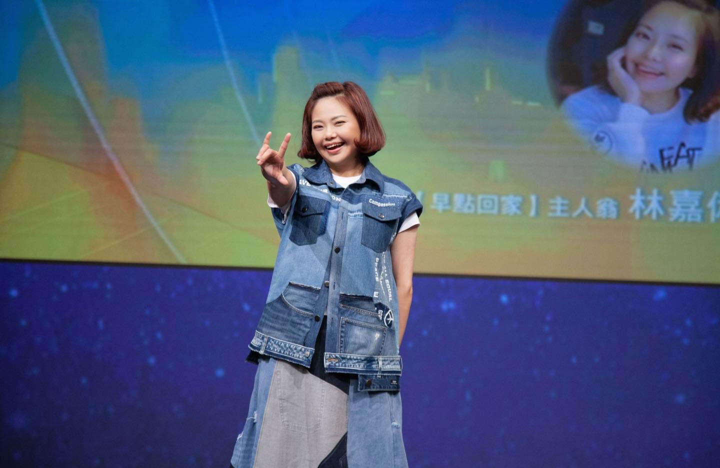 爸媽都是聾人！52歲金鐘女星曝「出生11天就被送走」天天爆哭　年少超叛逆「滿口髒話流氓樣」對不起父母