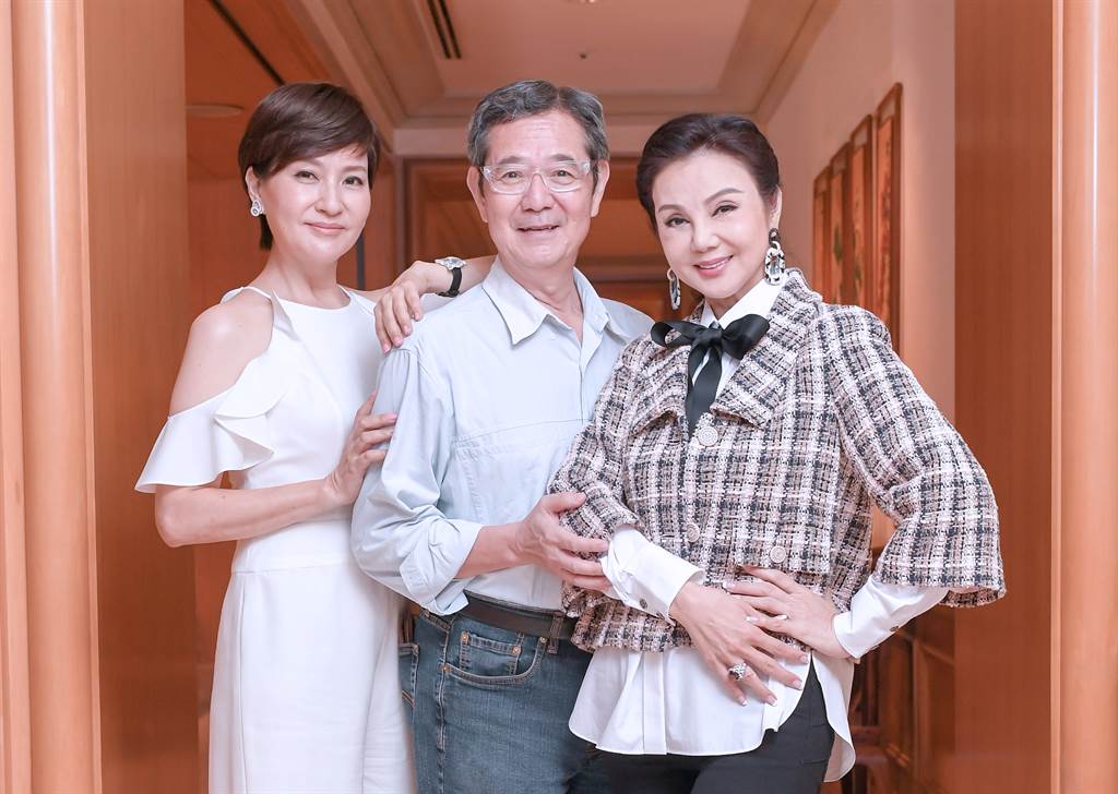 為完成巴戈遺願！66歲謝玲玲「無預警快閃台灣」私下暖舉曝　立志終身行善「我遵守了和他的約定」
