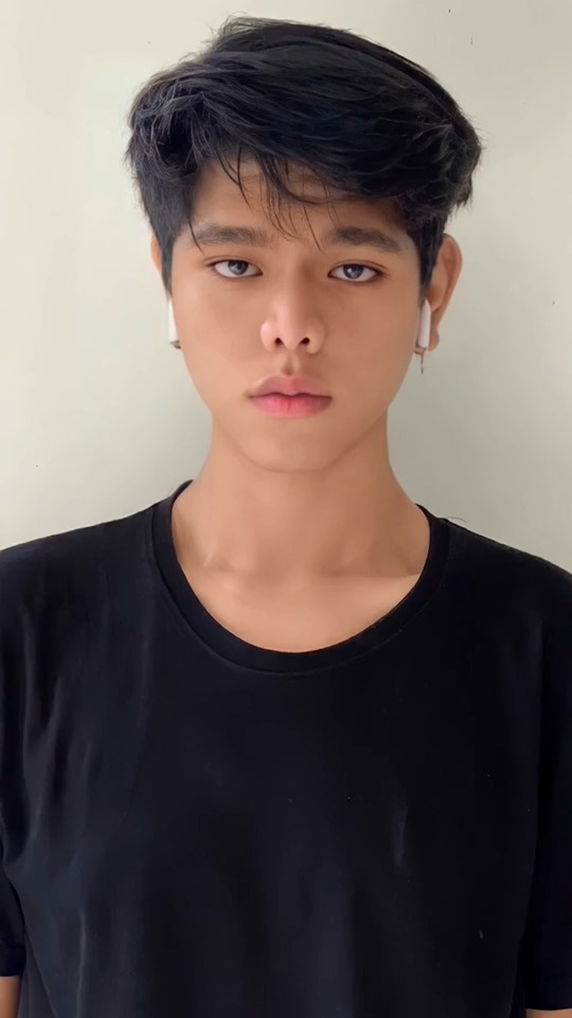 黝黑胖男孩「慘被女友狠甩」決心地獄式減肥　成功瘦身後「變成花美男歐巴」1700萬人驚嘆太強