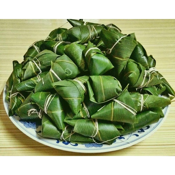 女兒喜歡吃粽子！69歲老父端午親手「給她包好送去」　直到在「餐館門口看見女兒」悄悄轉身回家
