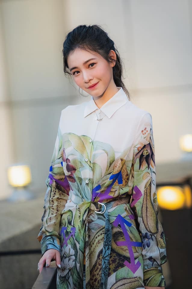 爸爸是本土演員！19歲星二代「重頭來過」拚兩次出道　「被和韓菲比較」沒在怕：兩家交情好
