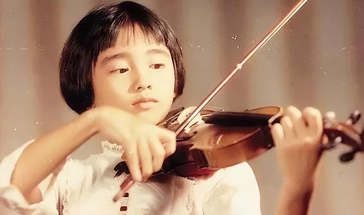 小花旦變美女總裁！她嫁給「大15歲的殘疾富豪」　一家5口3人殘疾：風光背後飽含心酸