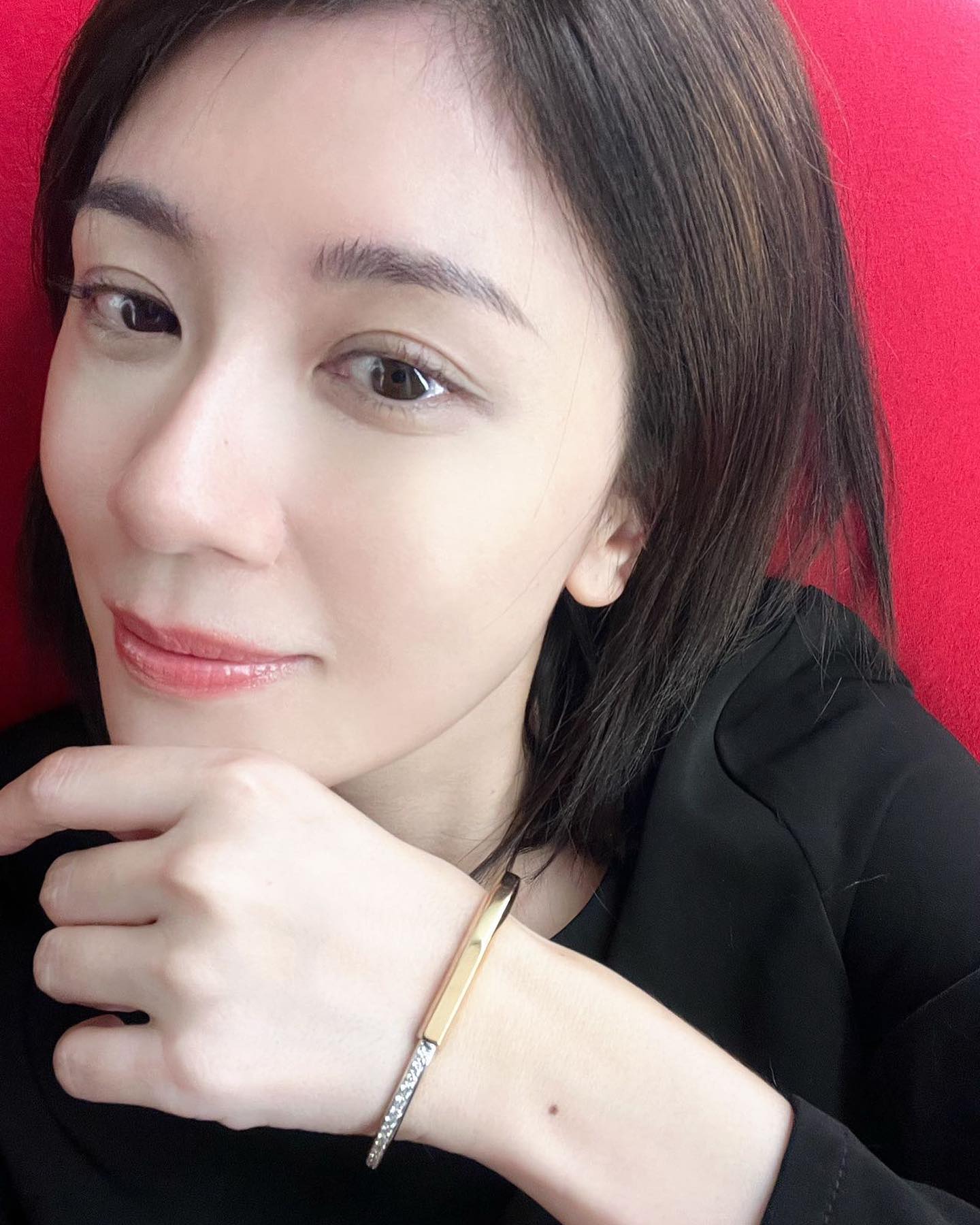 歡慶8年婚！賈靜雯曝老公「想帶18歲梧桐妹去夜店」　女兒越穿越辣也不管「真實相處曝光」