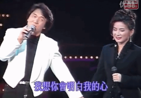 她是天后中的天后！童星出道憑《夢醒時分》紅極一時　母親走後「封閉自我」現狀令人惋惜