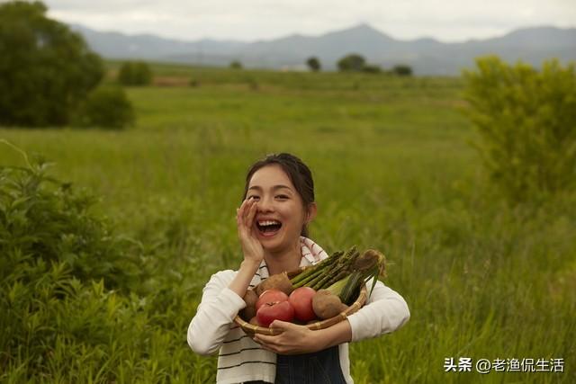 帶外孫15年！剛考上大學「親家公接走」外孫直接跟他們走　我難過到吃不下飯「4天後卻感動痛哭」
