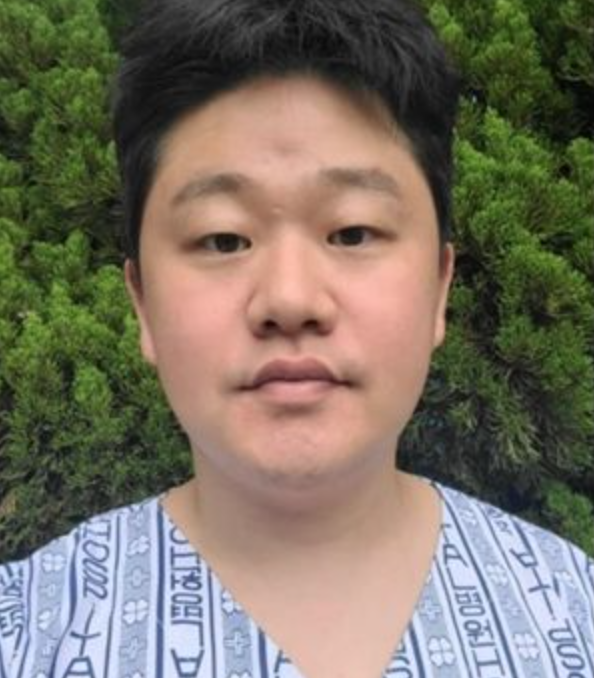 在家輕生亡！33歲男星「遺體躺冰櫃23天」無人認領　前經紀人「出手幫辦葬禮」：心裡不好過...