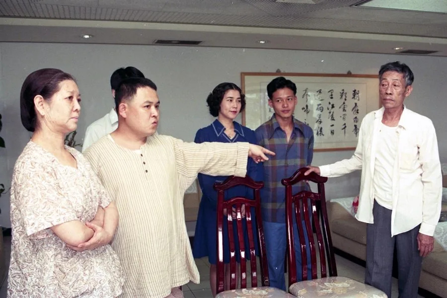 從不用自己洗頭！83歲陳淑芳「超狂家世背景曝光」：金條比現金多　一夕間淪負債「為賺錢鋸掉3顆牙」