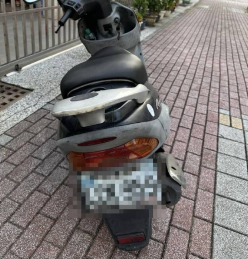 騎車自摔受傷！高雄男「自稱成大生」含淚求救：我不是壞孩子...　她心軟「給1500就醫」結局驚呆網
