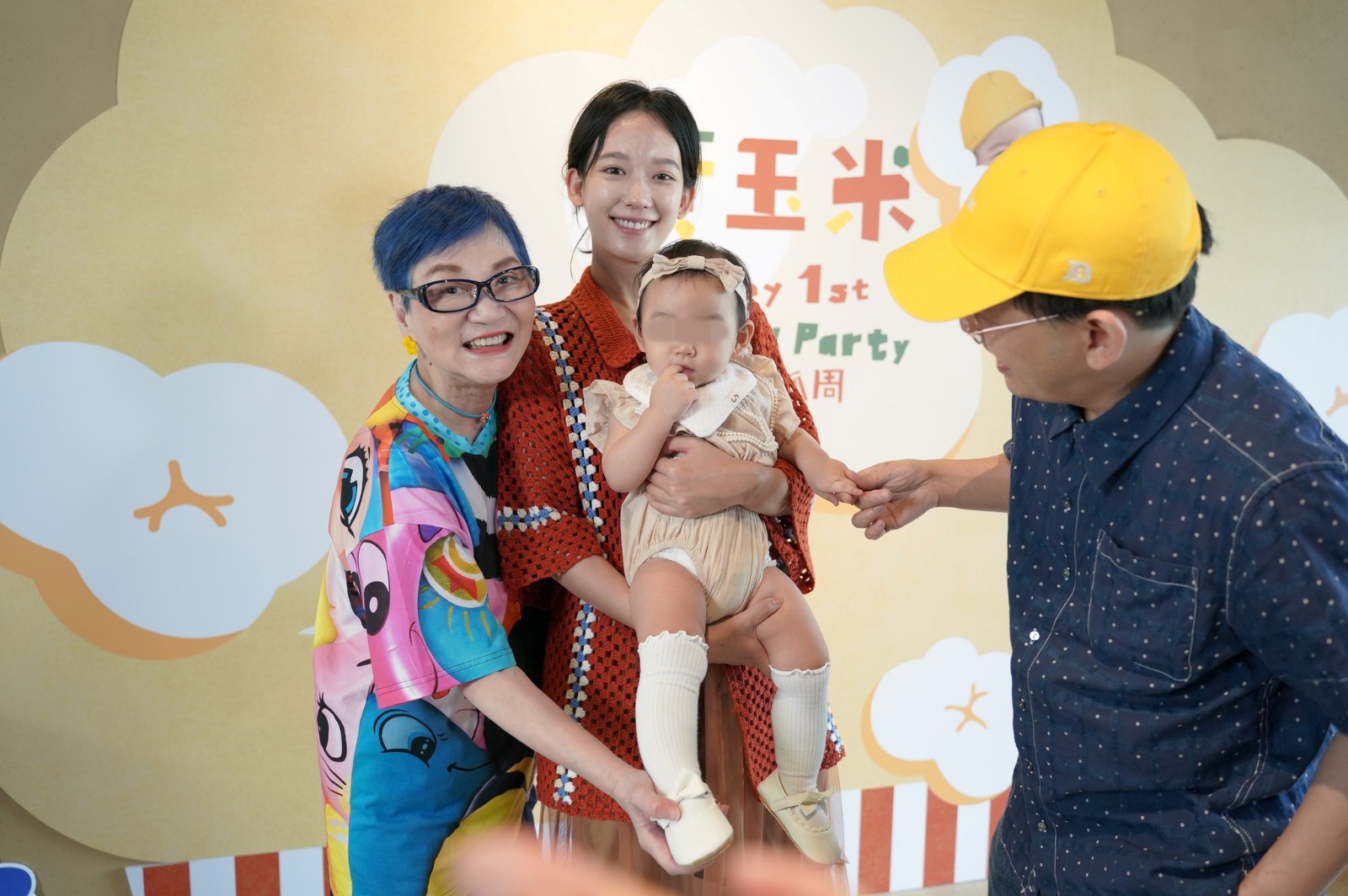 剃平頭反省！黃子佼「把自己關臥室」無顏見幼女　張小燕嚴肅回應：「50幾歲的身體，5歲的情緒」