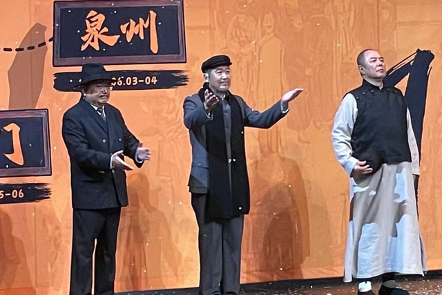 演活《還珠》皇阿瑪！68歲資深男星「緊急入院動刀」面容憔悴　術後「纏紗布坐輪椅」近況曝光