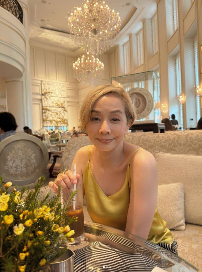 差點嫁張國榮！61歲影后「當年被求婚嚇跑」忍痛分手　挺過2段婚「牽手真愛28年」現蹤台灣近況曝
